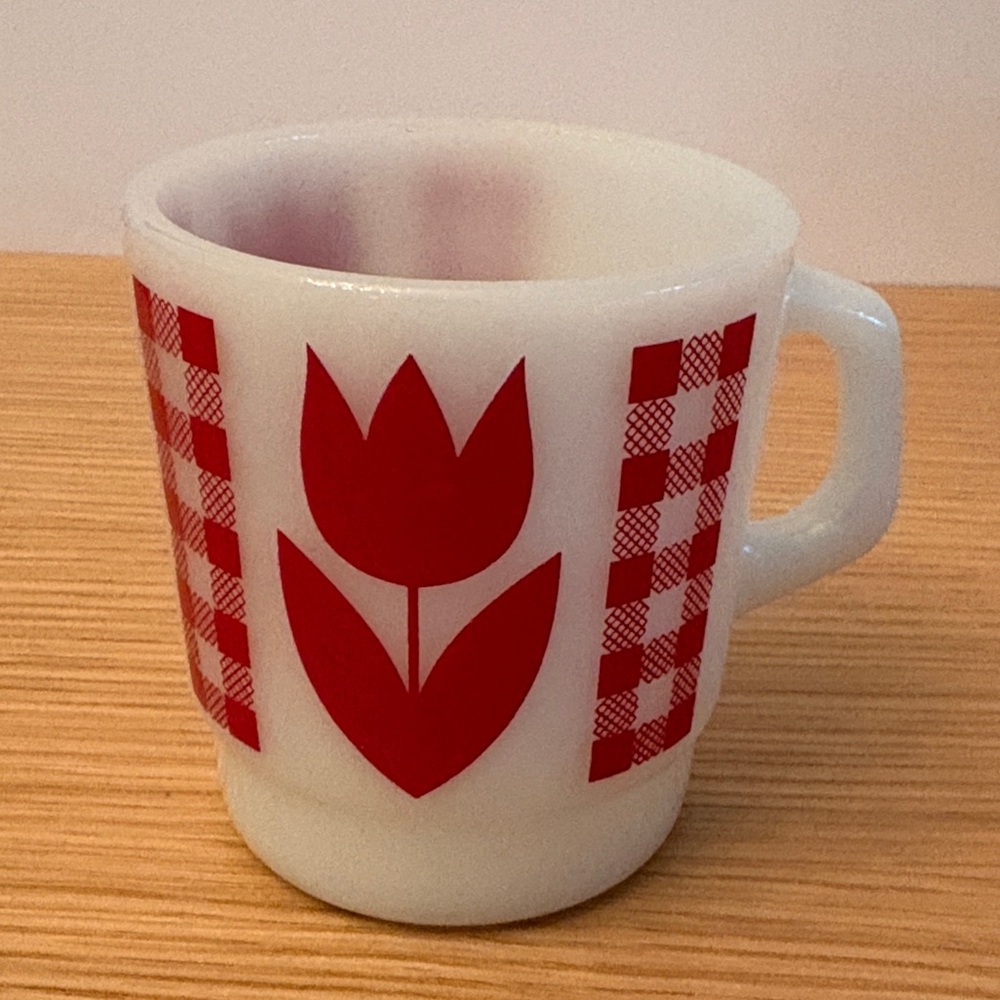 Vintage Termocrisa Tulip Milk Glass Stackable Mug